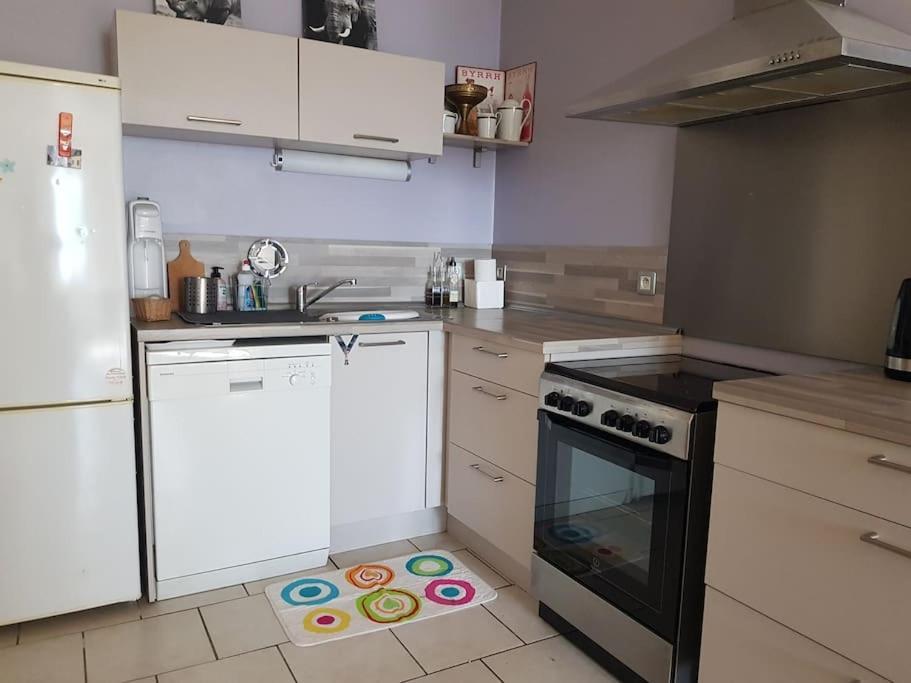 Appartement Rdc Avec Terrasse Epinac-les-Mines ภายนอก รูปภาพ